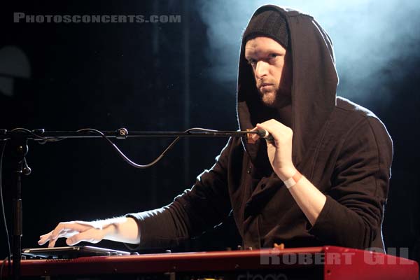 SOHN - 2014-04-19 - PARIS - Point Ephemere - 